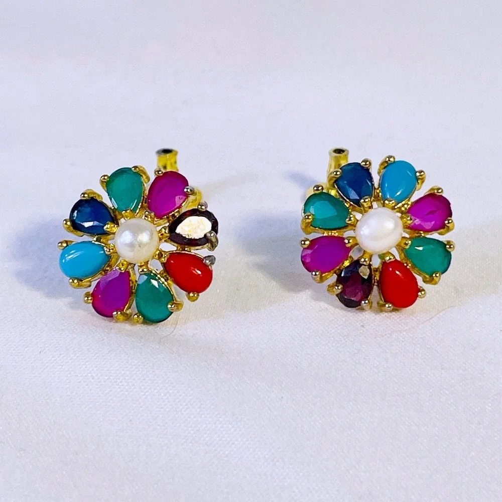Vintage Multicolor Flower Stud Earrings Gold Tone Faux Pearl Jewel Tone‎ Floral